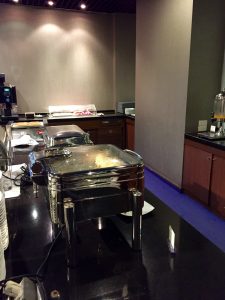 Thai Airways, Royal Silk Lounge food buffet