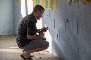 Servcation, Roatan, Serving