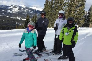 Family ski vacation, Family travel
